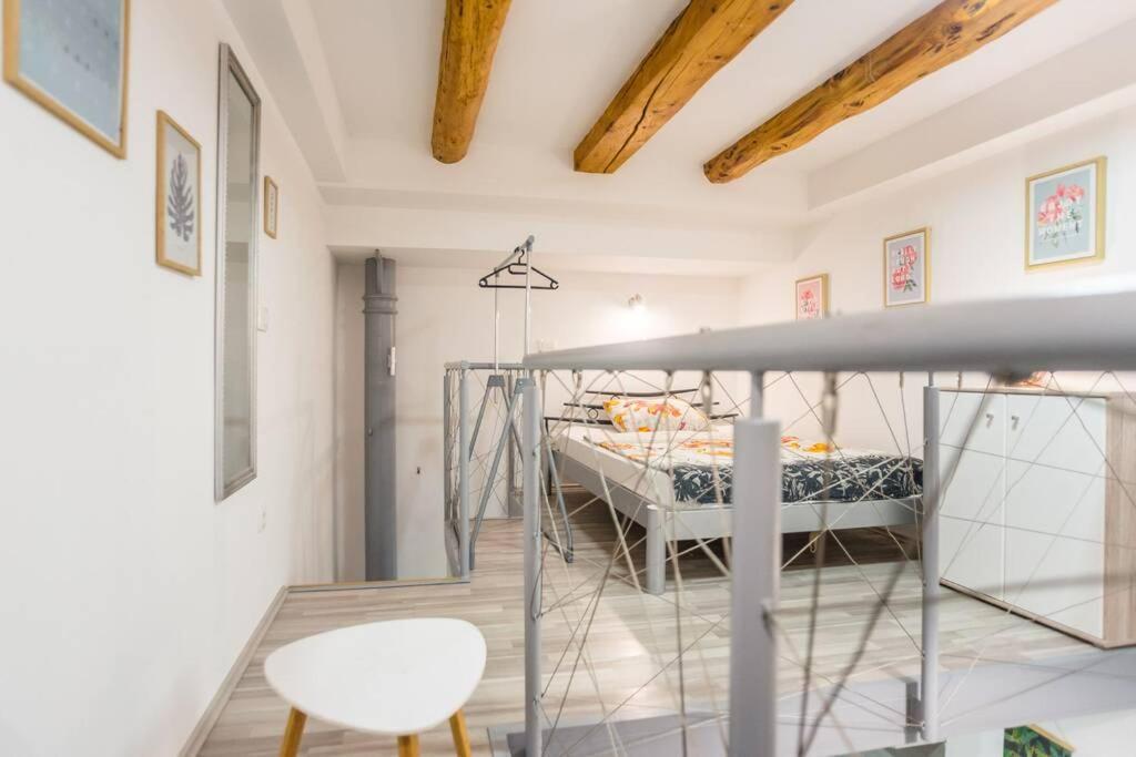 Apartma N'poznam Tobacna Laibach
